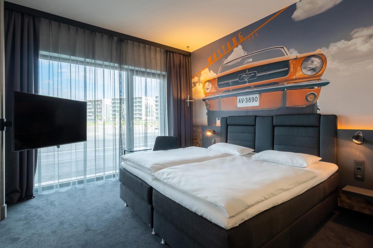 V8 Hotel Koeln At Motorworld Exterior photo