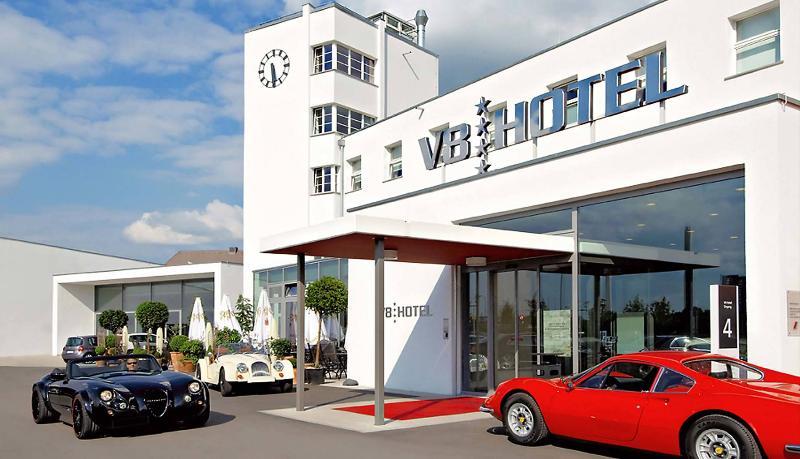V8 Hotel Koeln At Motorworld Exterior photo