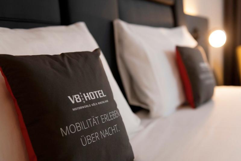 V8 Hotel Koeln At Motorworld Exterior photo